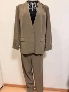 アンカーウーマン パンツスーツ