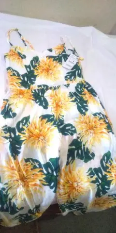 ZARA　花柄　ロンパース　ワンピース　只今、お値下げ中