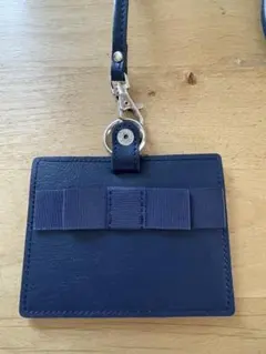 ネイビー リボン付き パスケース ネームホルダー 名刺入れ