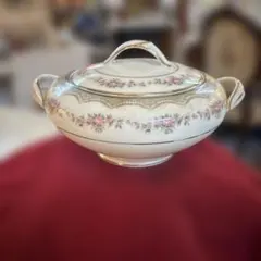 Item thumbnail for item c9369e90-660e-4902-9aeb-fe03e17d1bd8