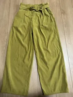 フレアパンツ　ボトムス　イエロー　からし色　ガウチョパンツ