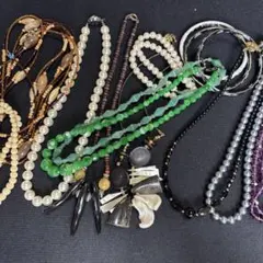 ビンテージ風ネックレスセット