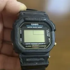 CASIO G-SHOCK DW-5600E ジャンク ベゼル破損 部品取り