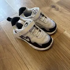 NIKE キッズ スニーカー FN4461-103 14cm
