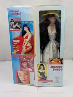 希少 レア ベティ ペイジ フィギュア BETTIE PAGE シースルーガウン 