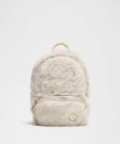 lululemon フェイクファー ミニバックパック チャーム