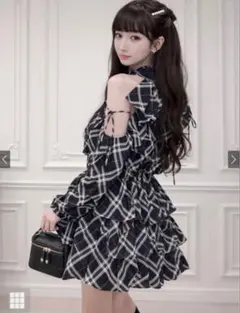 GRL チェック柄ショルダーオープンアメスリティアードミニワンピース