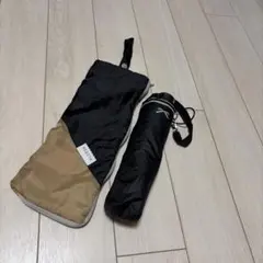 ギリギリ価格。未使用品。黒にリボン柄の折り畳み超軽量晴雨兼用傘。ケース付きです。