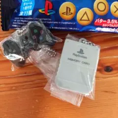 PlayStation ミニチュアチャーム 2個