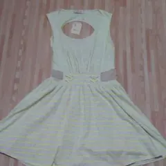 新品　MIIA 膝上ワンピース　フリー