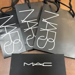 Item thumbnail for item 25726d82-1c4d-4935-bb81-d5afd27f6b7c