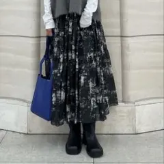 ティアードアンティークプリントスカート　Mila Owen