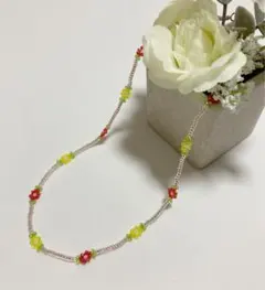 ネックレス　チョーカー　ビーズアクセサリー　韓国風　ハンドメイド