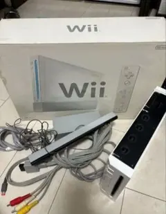 Wii 本体 ホワイト・ピンクコントローラー付き