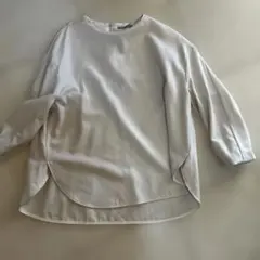 theory luxce クリーム色 長袖 トップスのサムネイル