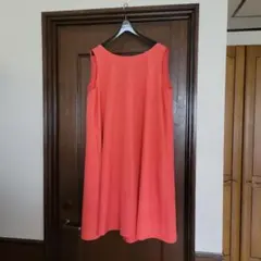 ✨新品✨アンコキーヌ　ノースリーブワンピース リボンデザインのサムネイル