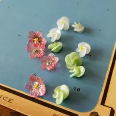 ヴィンテージパーツ　お花　ガラス　パーツセット 12個　レア　ヴィンテージ素材