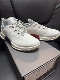 Item thumbnail for item 7e097cfa-d81c-4806-8761-6434285bffe4