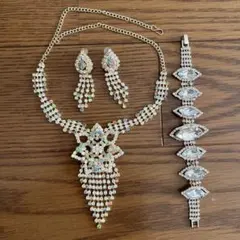 Item thumbnail for item f427ca59-2629-439b-a110-a53c9b7e00a6