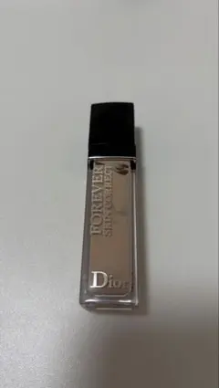 Dior フォーエヴァー スキン コレクト コンシーラー 0N