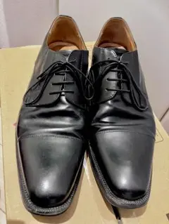 【極美品】使用3回 stefanorossiビジネスシューズ 28cm 本革 黒のサムネイル