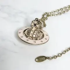 Item thumbnail for item 7afac455-1963-4d3d-a649-ee2c5a41b6ab