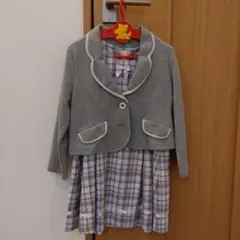 フォーマルワンピース女のコ120㌢のサムネイル