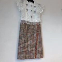 Chestyレーストップスとツイードスカート　0