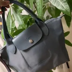 Item thumbnail for item 028cf62e-f1aa-4eca-859d-8f0f12c5ca46