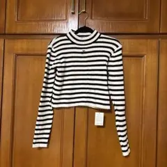 新品未使用ストライプハイネッククロップドセーター