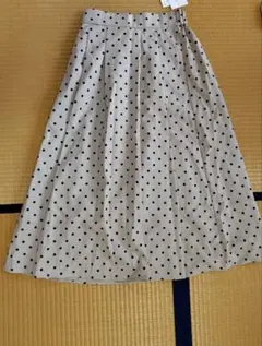 未使用タグ付✴️しまむらドット柄 フレアスカート ロング丈 ベージュL