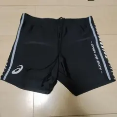 asics ブラックショートパンツ Lサイズ