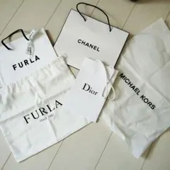CHANEL Dior FURLA ロゴ入り布製収納袋