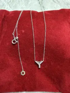 18金アルファベットYホワイトゴールドネックレス