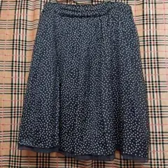 ネイビー　水玉　ドット　レディーススカート　膝丈　フレア　大きいサイズ