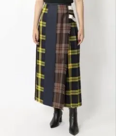 オニールオブダブリン　トュモローランド別注スカート