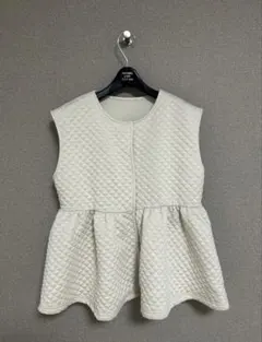 キルティングベスト coca コカ ノースリーブ 春服 夏服のサムネイル