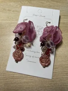 ハンドメイド ピンク バラモチーフ ピアス