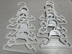 犬服　ホワイトハンガー