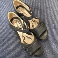 新品　Moonstar 本革　サンダル ブラックのサムネイル