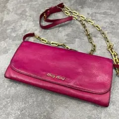 ✨miu miu✨ ミュウミュウ チェーンウォレット マドラス ピンク ゴールド
