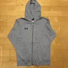 UNDER ARMOUR グレー パーカー XS