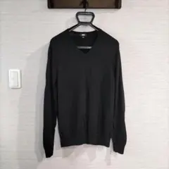 UNIQLO エクストラファインメリノ　Vネックセーター　Lサイズ　黒