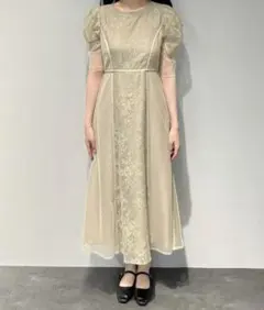 kana スパンコールレースAラインチュールワンピース - メルカリ
