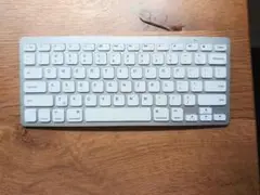 Anker ウルトラスリム Bluetoothキーボード A7726 ホワイト