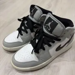 Nike GS AirJordan1 Mid Light Smoke Grey