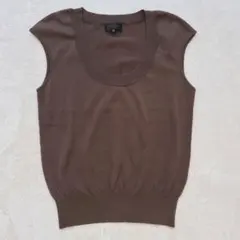 アンタイトル　Uネック ノースリーブニット　春ニット　ベスト　日本製　M相当