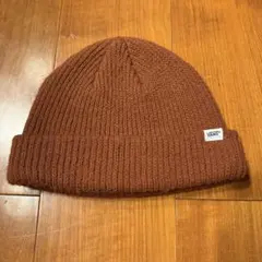 VANS バーガンディ ビーニー ニット帽のサムネイル