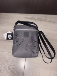 MARY QUANT サコッシュ グレー