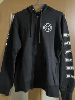 Item thumbnail for item b3288440-eec8-4bc1-b47a-9ec9f188e476